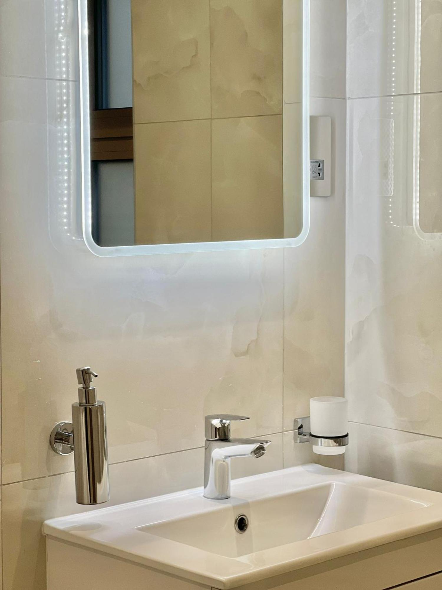 Apartment Kensington House By Solitaire Slough