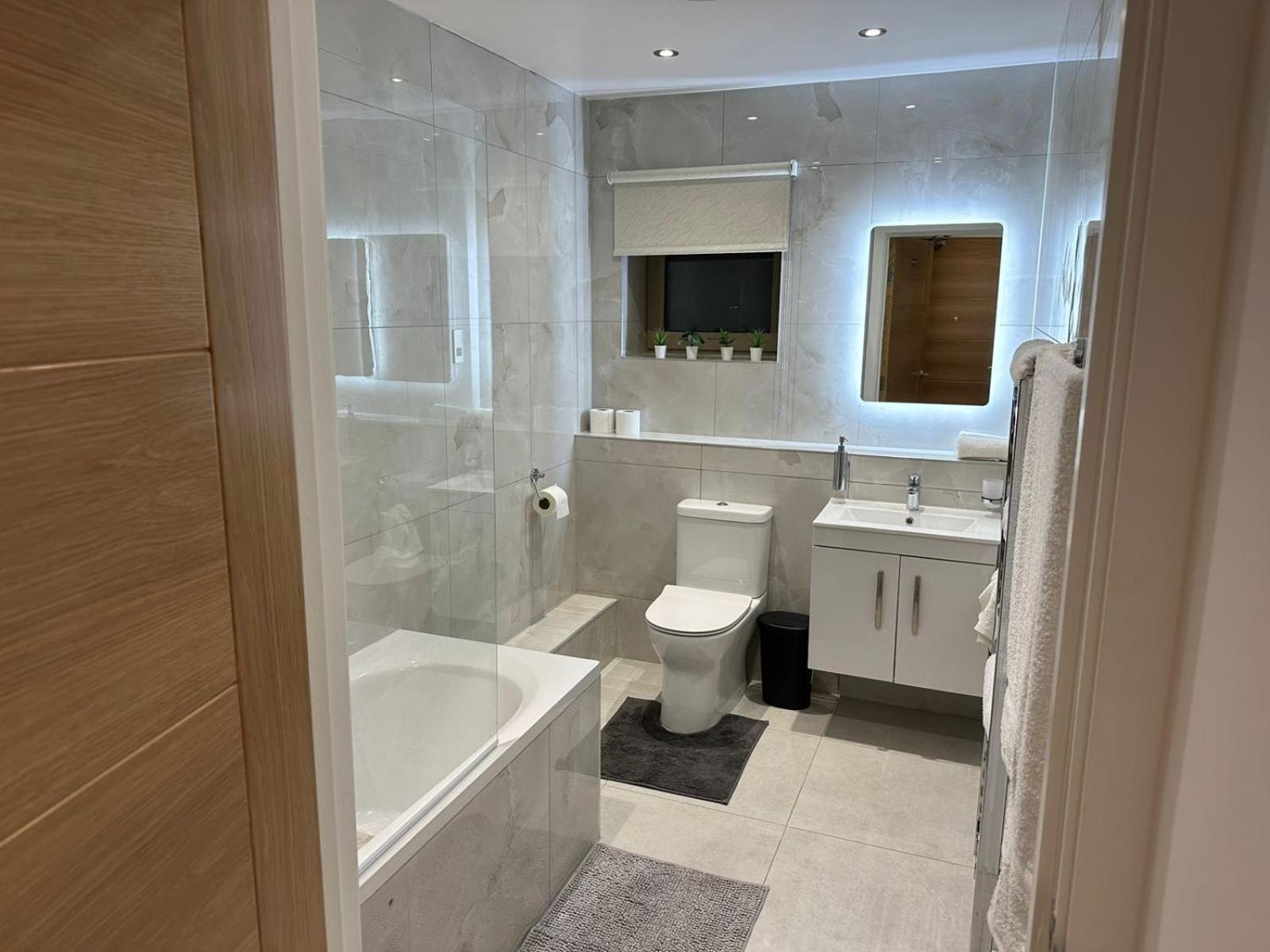 Apartment Kensington House By Solitaire Slough
